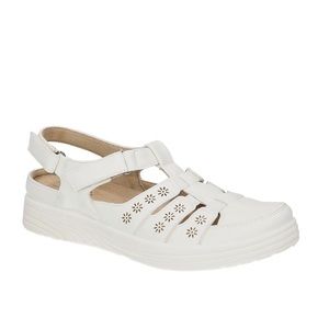 Easy Street Rozene Fisherman Comfort Flats